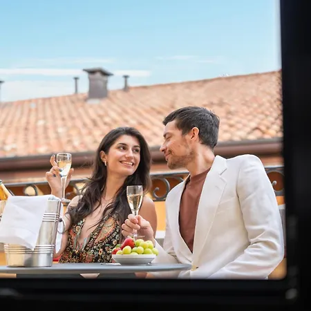 Colomba D'oro Hotel